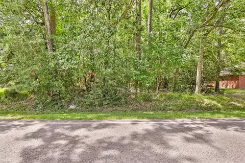 18334 Steele Point Dr, Crosby, TX 77532