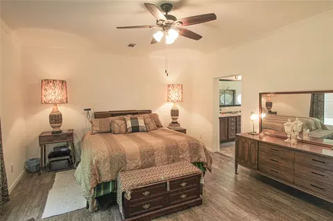 Bedroom - 233 Taylor Cemetery Rd, Moscow, TX 75960 photo 2 of 6