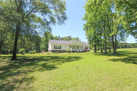 233 Taylor Cemetery Rd, Moscow, TX 75960