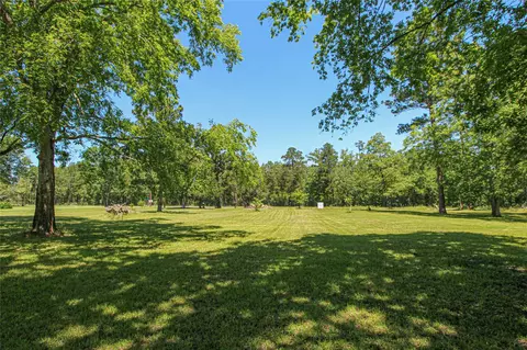 Exterior - 233 Taylor Cemetery Rd, Moscow, TX 75960 photo 8 of 10
