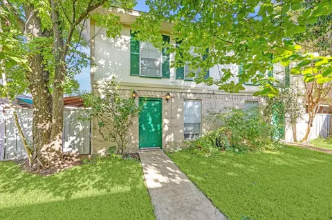 1936 Upland Dr, Houston, TX 77043