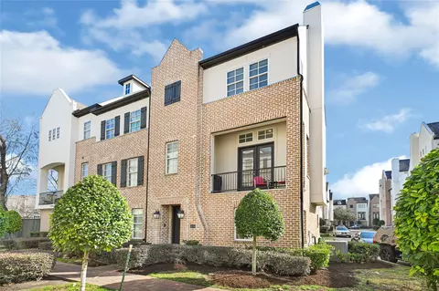 2039 Fannin Sta N, Houston, TX 77045