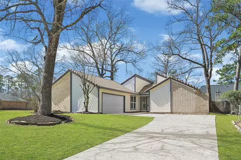 3203 Falling Brook Dr, Kingwood, TX 77345