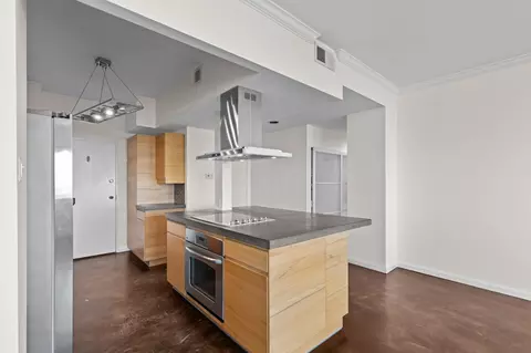 5000 Montrose Blvd #16B, Houston, TX 77006