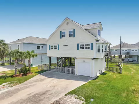 13925 Pirates Beach Blvd, Galveston, TX 77554