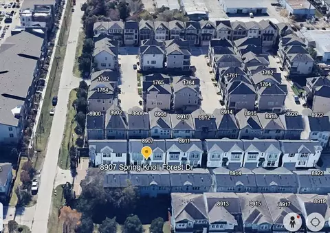 8907 Spring Knoll Forest Dr, Houston, TX 77080