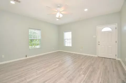 Living - 24719 Roscommon, Hempstead, TX 77445 photo 1 of 4