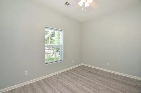Bedroom - 24719 Roscommon, Hempstead, TX 77445 photo 2 of 2