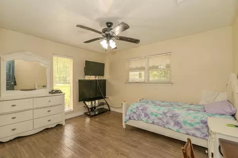 Bedroom - 7050 Guess Rd, Beaumont, TX 77708 photo 5 of 11