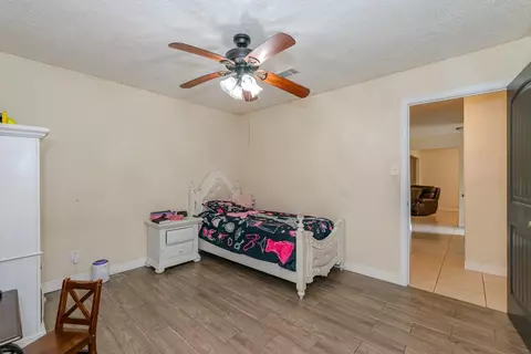 Bedroom - 7050 Guess Rd, Beaumont, TX 77708 photo 4 of 11