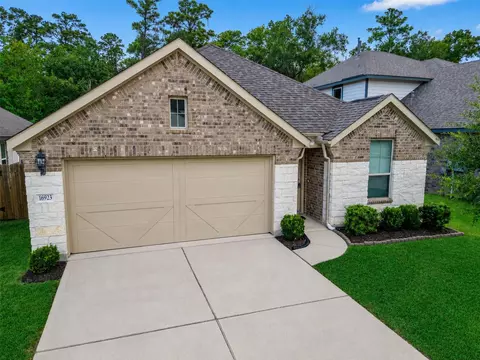 16923 Lagos Ln, Crosby, TX 77532
