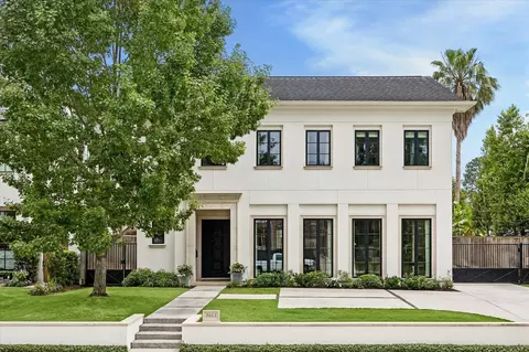 3615 Overbrook Ln, Houston, TX 77027