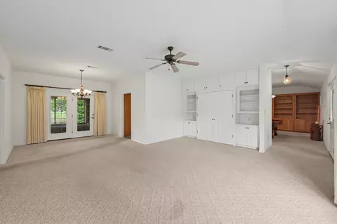 Living - 20 Shallow Spgs, Trinity, TX 75862 photo 6 of 8