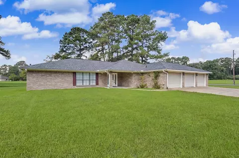 Exterior - 20 Shallow Spgs, Trinity, TX 75862 photo 2 of 6