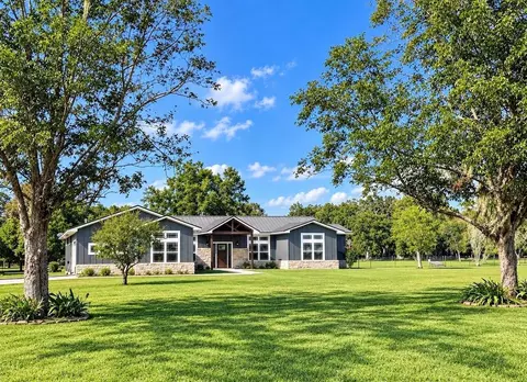 5762 County Road 244, Brazoria, TX 77422