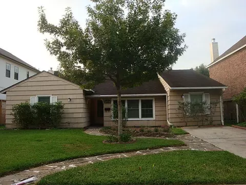 143 Whipple Dr, Bellaire, TX 77401