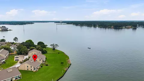 144 April Point Dr S, Montgomery, TX 77356