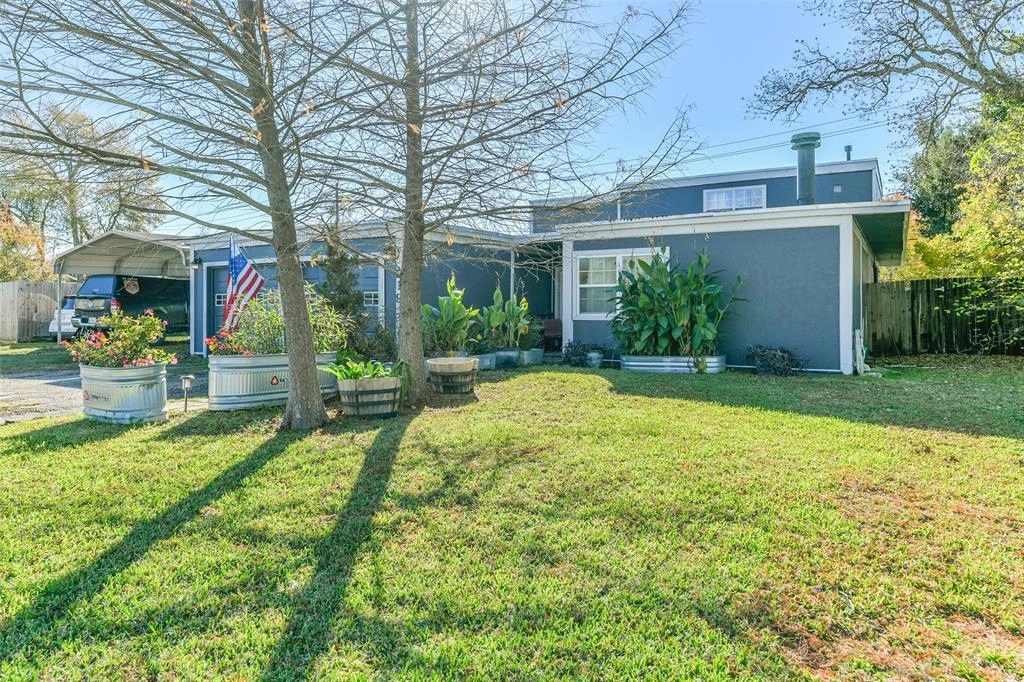 519 Shore Acres Blvd