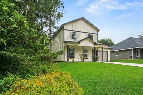 4006 Frontier Rd, Willis, TX 77378 photo 1