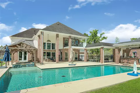 Exterior - 6007 N Ossineke Dr, Spring, TX 77386 photo 6 of 13