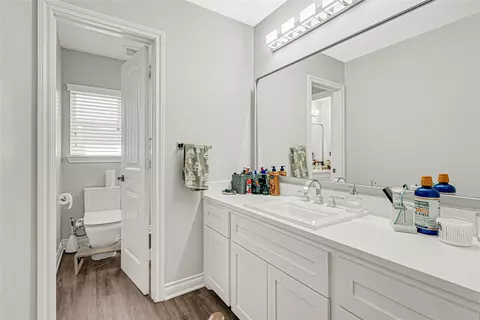 Bath - 6007 N Ossineke Dr, Spring, TX 77386 photo 6 of 8