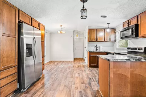 1687 Timberline Dr, Onalaska, TX 77360