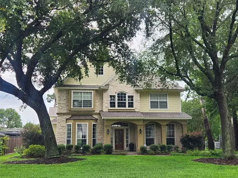 745 W 42nd St, Houston, TX 77018