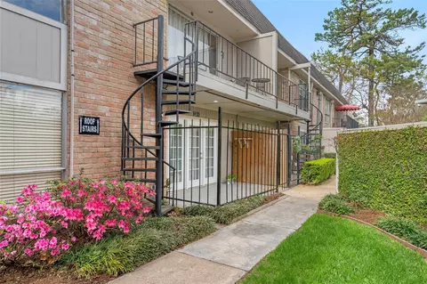 2238 S Piney Point Rd #102, Houston, TX 77063