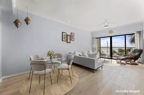7700 Seawall Blvd #308, Galveston, TX 77551