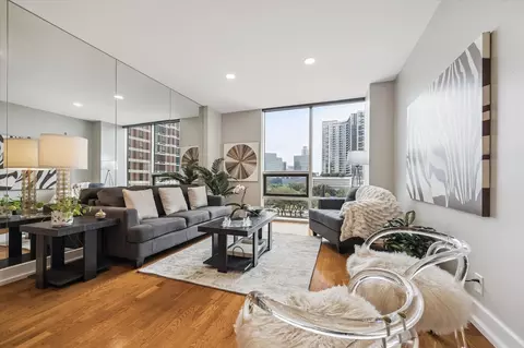 5100 San Felipe St #75E, Houston, TX 77056