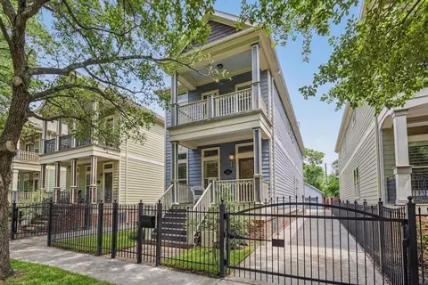125 E 22nd St, Houston, TX 77008