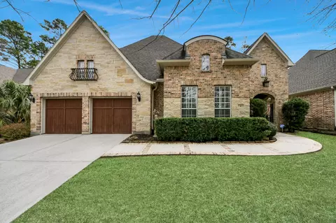 6 Bridgewood Cove Ct, The Woodlands, TX 77381