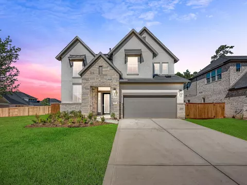 7066 N Lake Clopton Dr, Montgomery, TX 77316