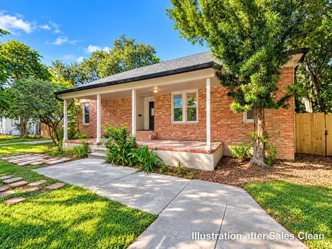322 11th Ave N, Texas City, TX 77590