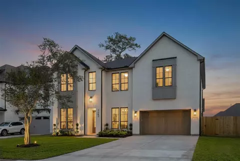1241 Du Barry Ln, Houston, TX 77018