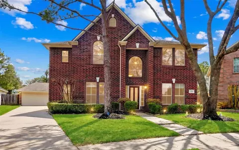 20802 Newbury Park Dr, Katy, TX 77450
