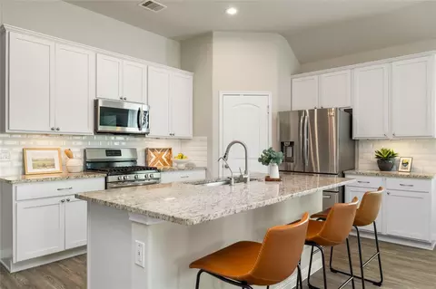 Kitchen - 28064 Misty Evening Ct, Spring, TX 77386 photo 1 of 4