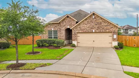 Exterior - 28064 Misty Evening Ct, Spring, TX 77386 photo 1 of 8