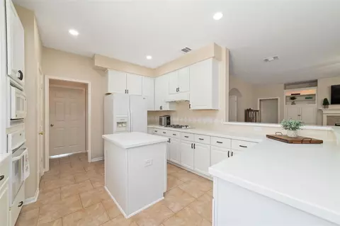 Kitchen - 20423 Forest Dr, Spring, TX 77388 photo 6 of 6