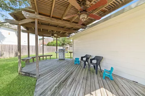 Exterior - 20423 Forest Dr, Spring, TX 77388 photo 2 of 5