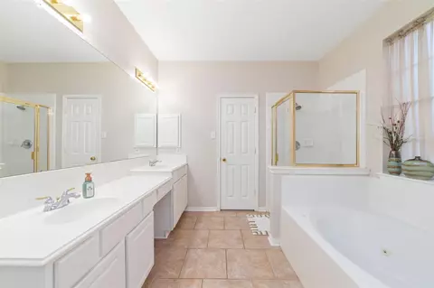 Bath - 20423 Forest Dr, Spring, TX 77388 photo 5 of 6