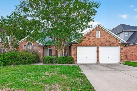 5719 White Mills Dr, Houston, TX 77041