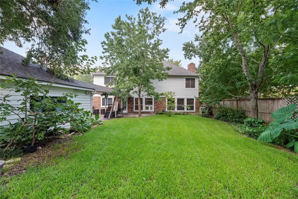 Exterior - 7403 Foxton Place Ct, Houston, TX 77095 photo 6 of 9
