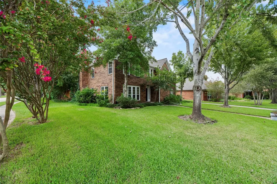 Exterior - 7403 Foxton Place Ct, Houston, TX 77095 photo 8 of 9