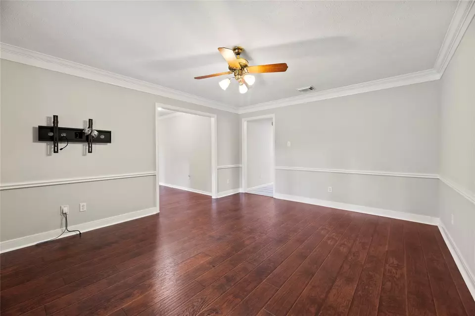 Living - 7403 Foxton Place Ct, Houston, TX 77095 photo 3 of 6