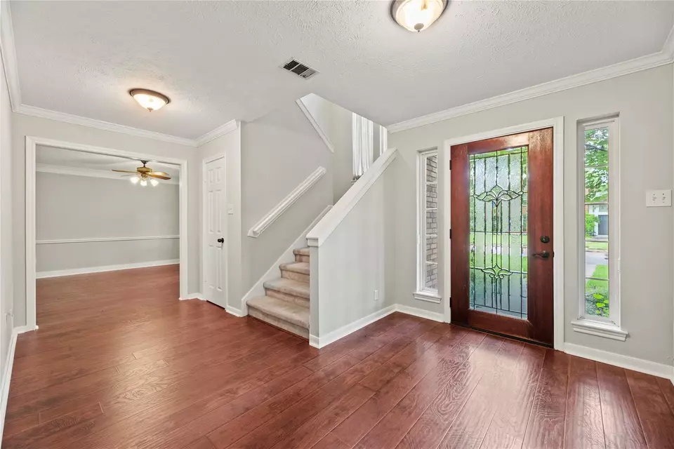 Entry Way - 7403 Foxton Place Ct, Houston, TX 77095 photo 3 of 5