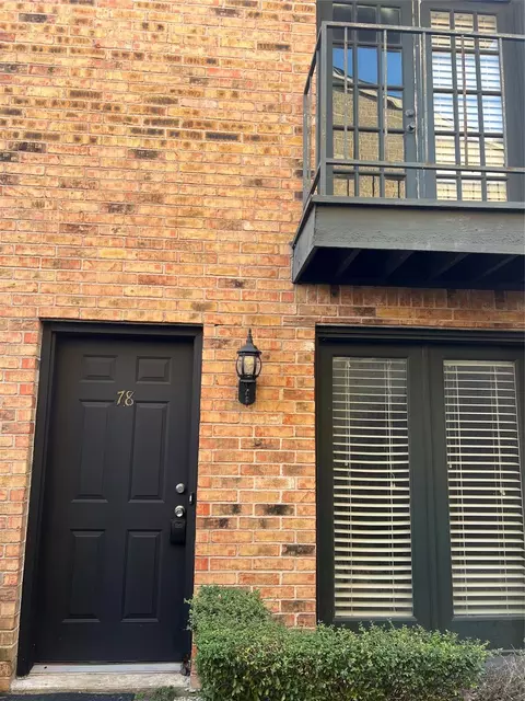 6111 Beverly Hill St #78, Houston, TX 77057