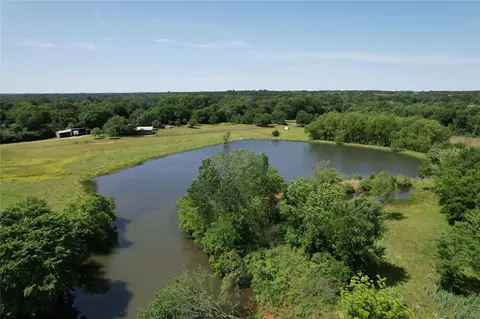 535 County Road 1710, Grapeland, TX 75844