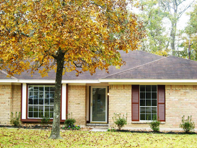 2542 River Rdg, Conroe, TX 77385 photo 1