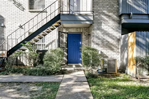 9700 Leawood Blvd #311, Houston, TX 77099